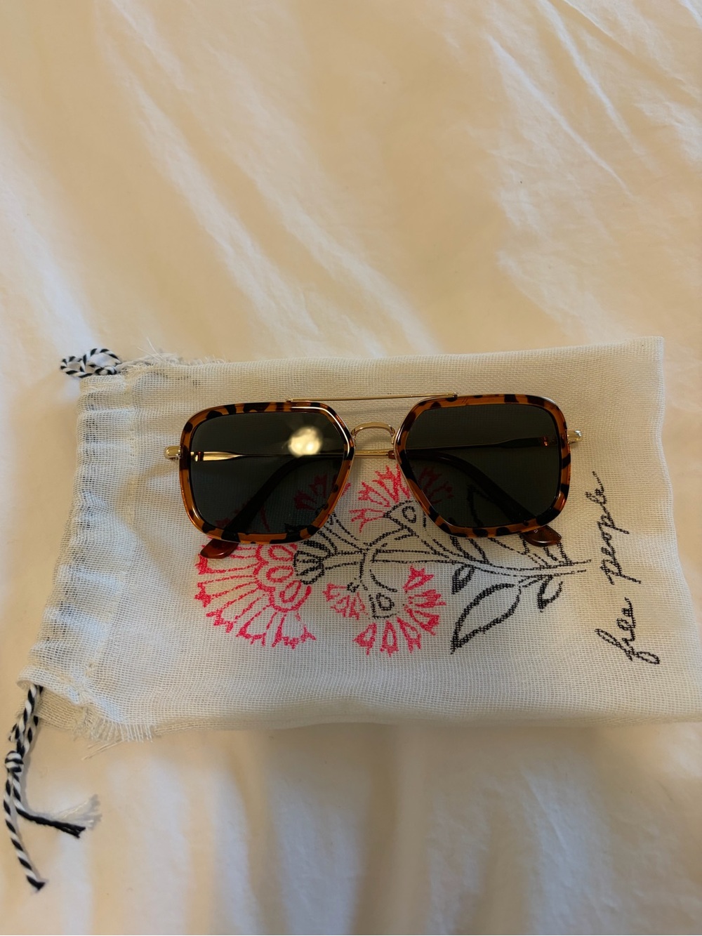 Free People Tortoise Oversized Aviator Sunglasses